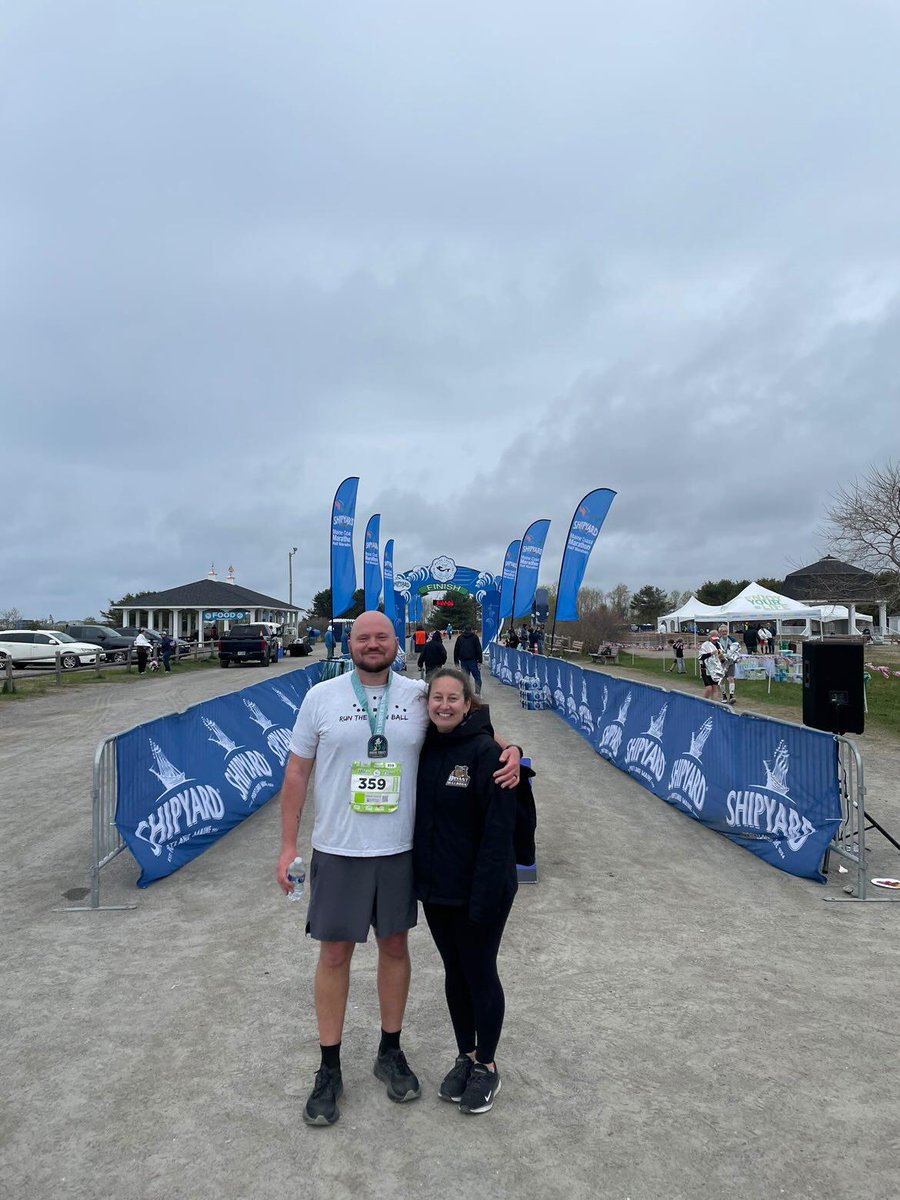 CoachCiocci's tweet photo. 26.2 miles later my first Marathon is done. What an awesome experience! https://t.co/fOFwP2wNA4