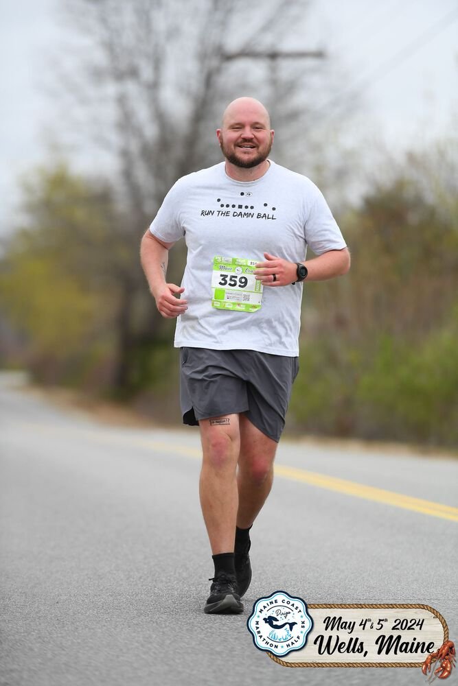 CoachCiocci's tweet photo. 26.2 miles later my first Marathon is done. What an awesome experience! https://t.co/fOFwP2wNA4
