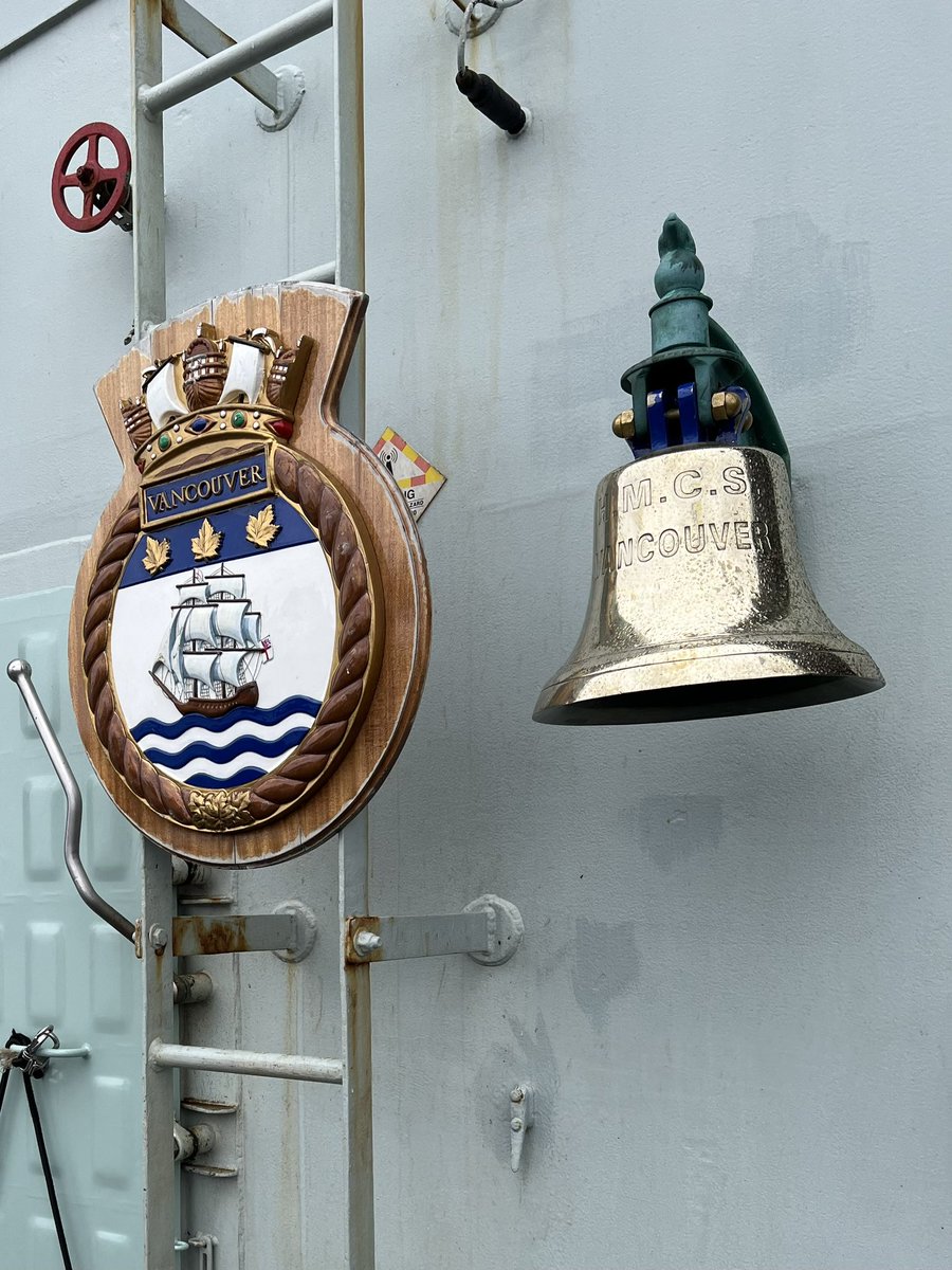 It’s #FleetWeek - at Shipyards in North Van, an impressive assembly of Canadian navy and ships; Orca class patrol and Kingston class Coastal Defence vessels, and frigates including the newly overhauled HMCS Regina and our namesake the HMCS Vancouver - open to tour @RoyalCanNavy