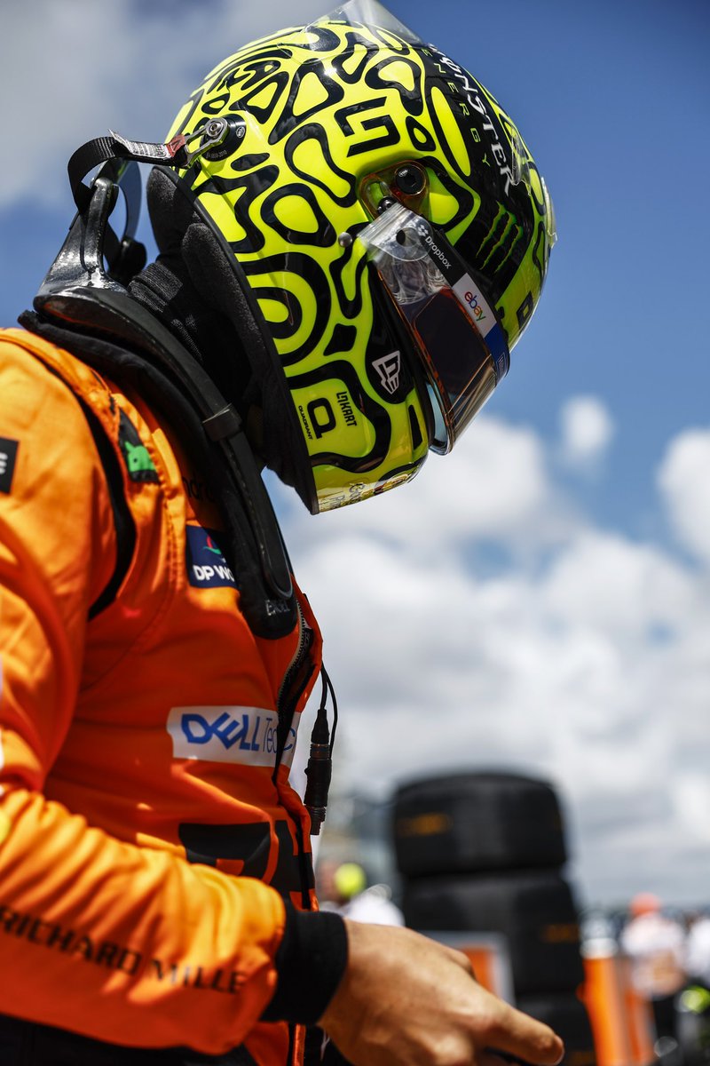 🏁 LANDO NORRIS WINS HIS FIRST F1 RACE WITH MCLAREN 🧡

#MiamiGP 🇺🇸