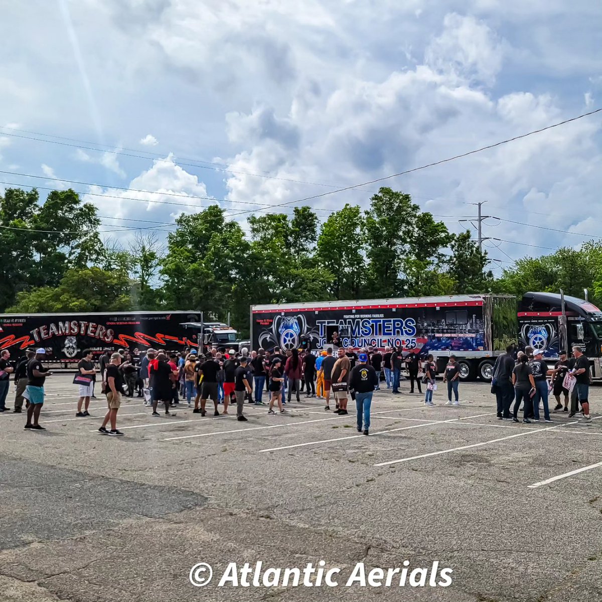 Had a great crowd and a great turnout for the Costco workers rally in Norfolk Virginia today. Shout out to the @teamsters and @teamsters822 for putting this event on and @TeamsterSOB For coming to our event #Unionstrong #1u #teamsterstrong #teamsters #Union