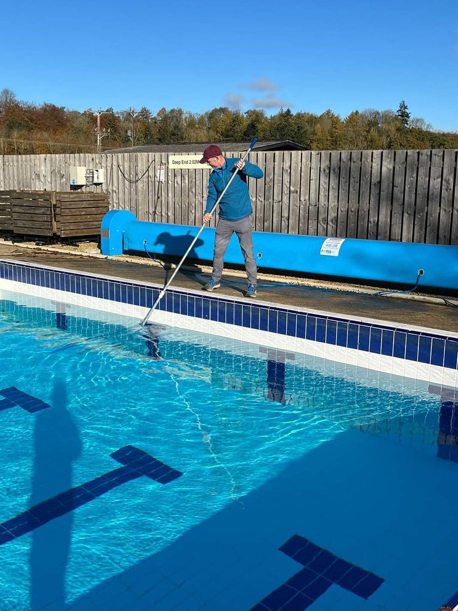 <a href="/Helmsleylido/">Helmsley Open Air Pool</a> are due to open 25 May for their 6th season of Autumn swimming 🏊‍♂️ 🥽 🏊‍♀️ 
Due to the increasing demand for 'Cool Pool'  they are aiming to run weekly Friday 4-6pm sessions along their Saturday &amp; Sunday morning sessions.

More information here helmsleyopenairpool.org/cool-pool/