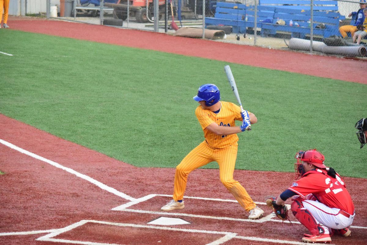 .@MSUEaglesBsball came out on the wrong end of an epic 22-20 extra inning thriller Sunday, falling to UT Martin in the series finale. Roman Kuntz homered twice, and now has 26 HR on the season, T-2nd in both MSU & OVC History. Recap: bit.ly/4a6C8BJ