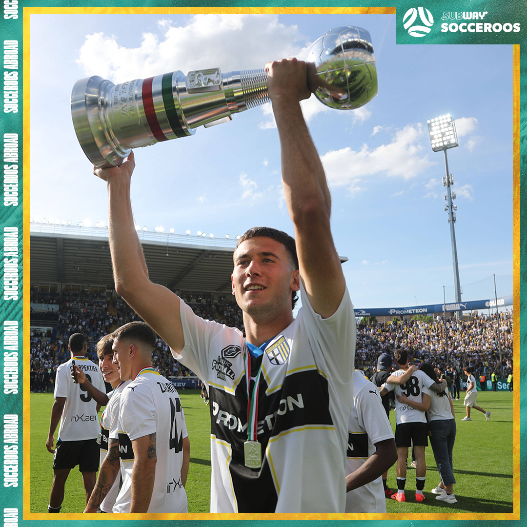 Silverware for Alessandro Circati 🏆🤩🇮🇹 @1913parmacalcio celebrated their return to Serie A 👏 #Socceroos #AussiesAbroad