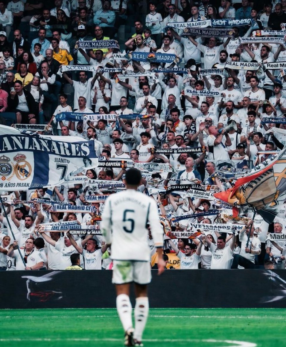 Real Madrid’deki ilk sezonunda Jude Bellingham: • 22 gol. • 10 asist. • Kopa Trophy ödülü. • Golden boy ödülü. • La Liga. • İspanya Süper Kupası.