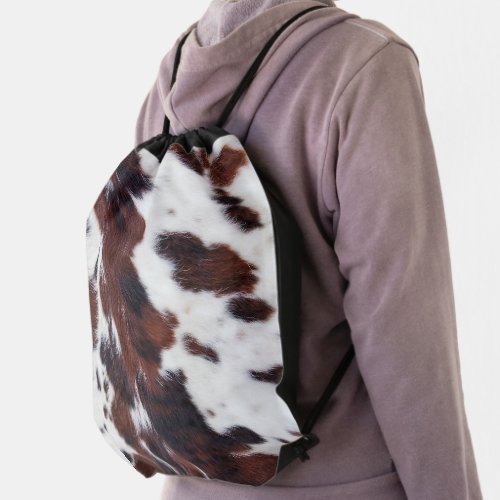LSLounge's tweet image. Drawstring backpack - Cowhide zazzle.co.uk/z/arz5usck?rf=… via @zazzle #Sale #Cowhide #DrawstringBackpack #GiftIdeas #UniqueGifts #Kids #SwimmingBag #SchoolBags #Backpack #Zazzle #ZazzleMade