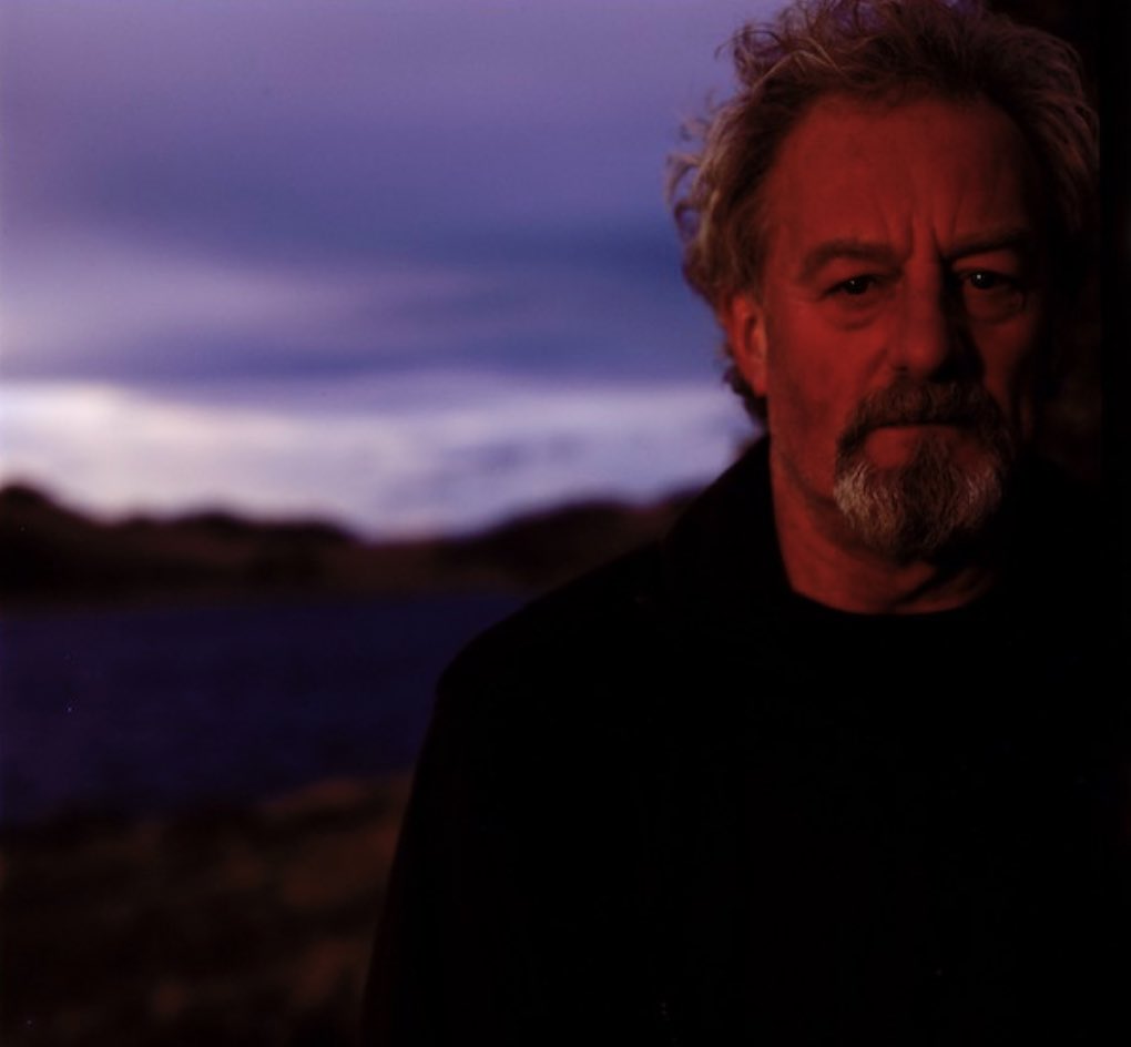 elijahwood's tweet image. So long to our friend, our king, Bernard Hill. 

We will never forget you. 

“For he was a gentle heart and a great king and kept his oaths; and he rose out of the shadows to a last fair morning.”

photo by Viggo