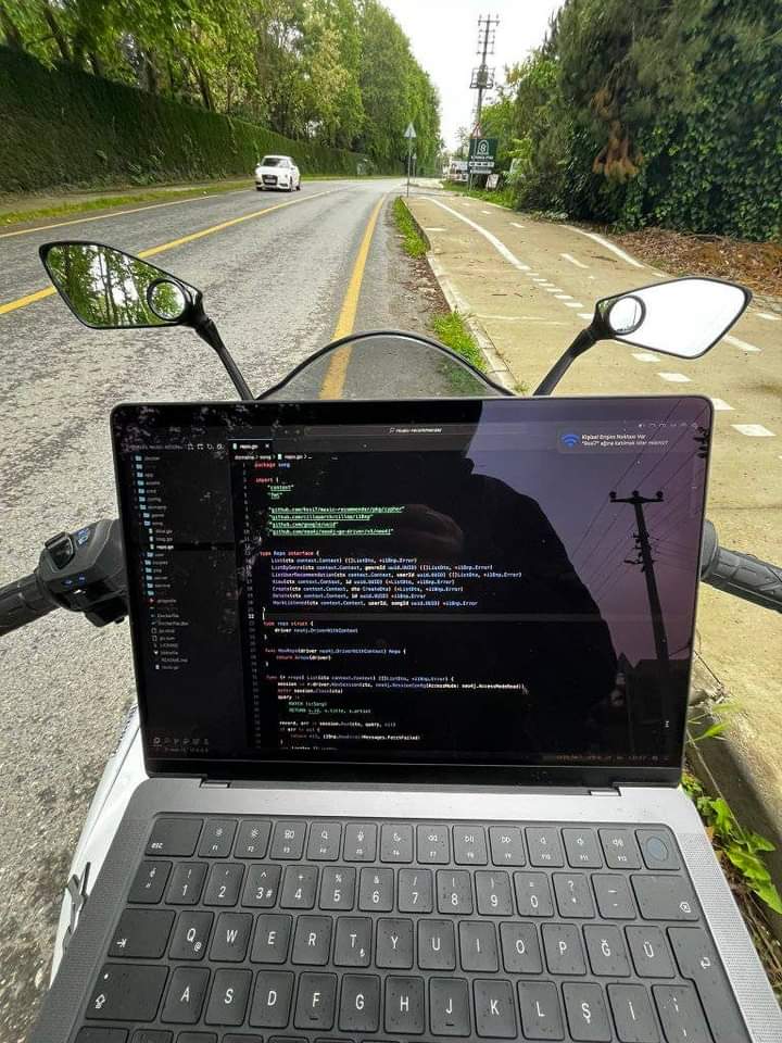 Extreme Developers: I'm almost there. Just gotta fix this one last bug.