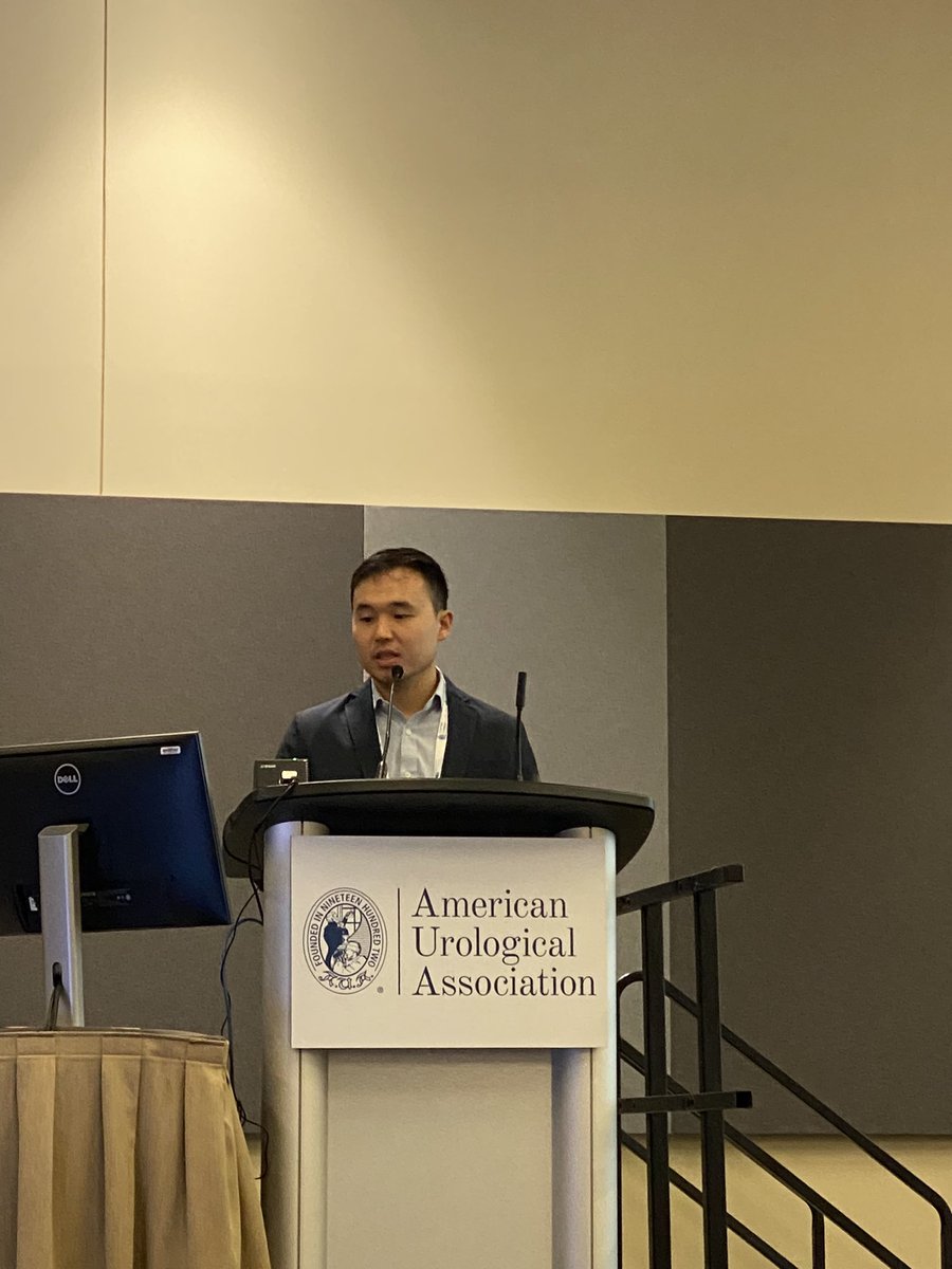 @UCI_Urology alum @perryjxu presenting his work on HoLEP outcomes following preoperative complications from @NM_Urology at #AUA24