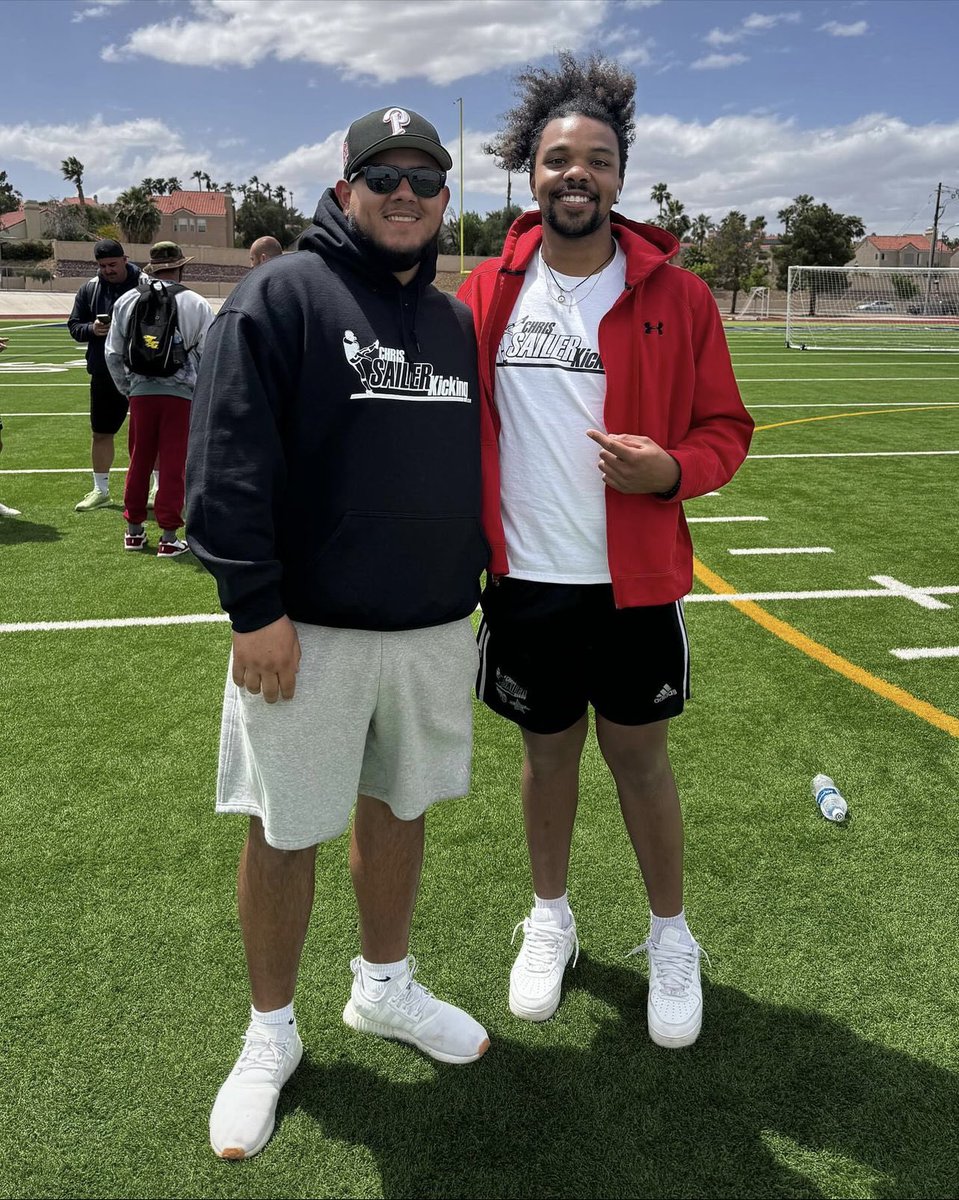Blessed to win the Chris Sailer Vegas XLIV camp for punt! Excited for what the future holds! @Chris_Sailer @ThePuntFactory Big thanks to @NewGenKicking for always getting me right and keeping me ready!