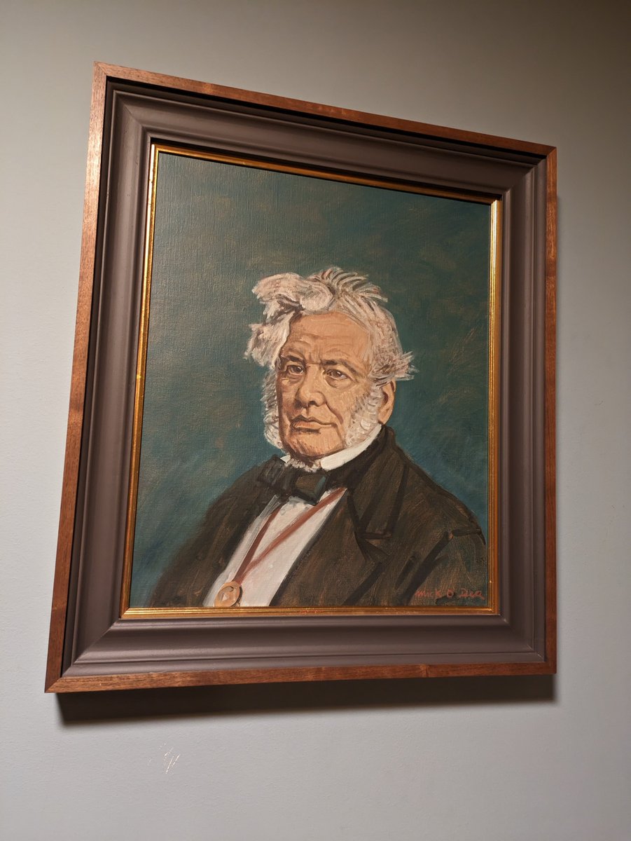 Ursula Quill | Ní Choill (@ursulaquilltcd) on Twitter photo <a href="/KILibrary/">Leabharlann Óstaí an Rí | King's Inns Library</a> <a href="/tcddublin/">Trinity College Dublin</a> He was also Auditor of <a href="/TheHist/">The Hist</a> while he was at Trinity. This is a recent new portrait of him by <a href="/MickODeaArtist/">Mick O'Dea</a> which is hanging in the GMB. <a href="/KILibrary/">Leabharlann Óstaí an Rí | King's Inns Library</a> <a href="/tcddublin/">Trinity College Dublin</a> He was also Auditor of <a href="/TheHist/">The Hist</a> while he was at Trinity. This is a recent new portrait of him by <a href="/MickODeaArtist/">Mick O'Dea</a> which is hanging in the GMB.