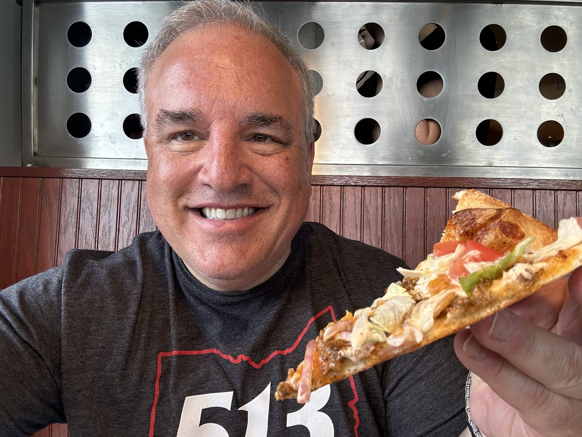 cincygreghoodin's tweet photo. #sundayslice goes #cincodemayo style @DeweysPizza . Celebrating accordingly with a little Tito Santana action and a salad for balance . Along with a cool refreshing drink of lemonade to celebrate #NationalLemonadeDay accordingly! It’s a double dip of celebrating accordingly’ #sundayincincy #sundayvibes #cincyvibes #eatcincy #cincyeats #dinelocal #getyoursliceon