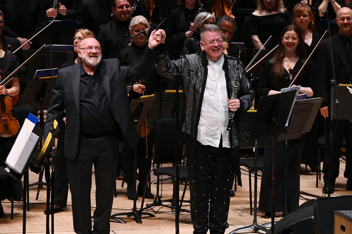 Thank you to all who joined us tonight at the Barbican for Total Immersion: Italian Radicals. ...especially to conductor Martyn Brabbins, soloists Anna Dennis, John Finden, @ndanielmusic, and @TomLessels – and to the @BBC_Singers. This concert was recorded for broadcast and…