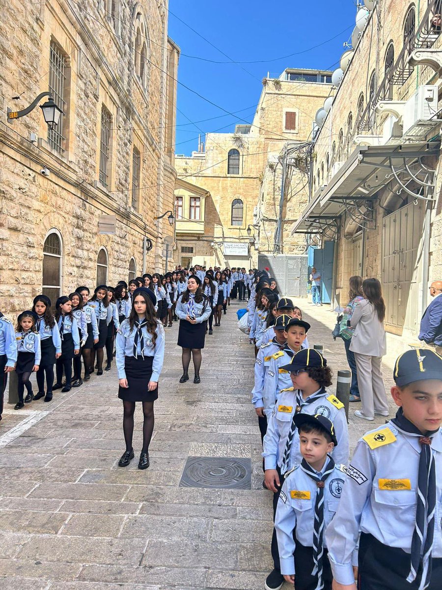 Do you notice the small Byzantine eagle on their chests? Those Greek Orthodox Palestinian kids are embracing #Greek Levantine (RUM) identity over Arabism. We should support them. this photo is from yesterday's Easter parade in #Jerusalem.