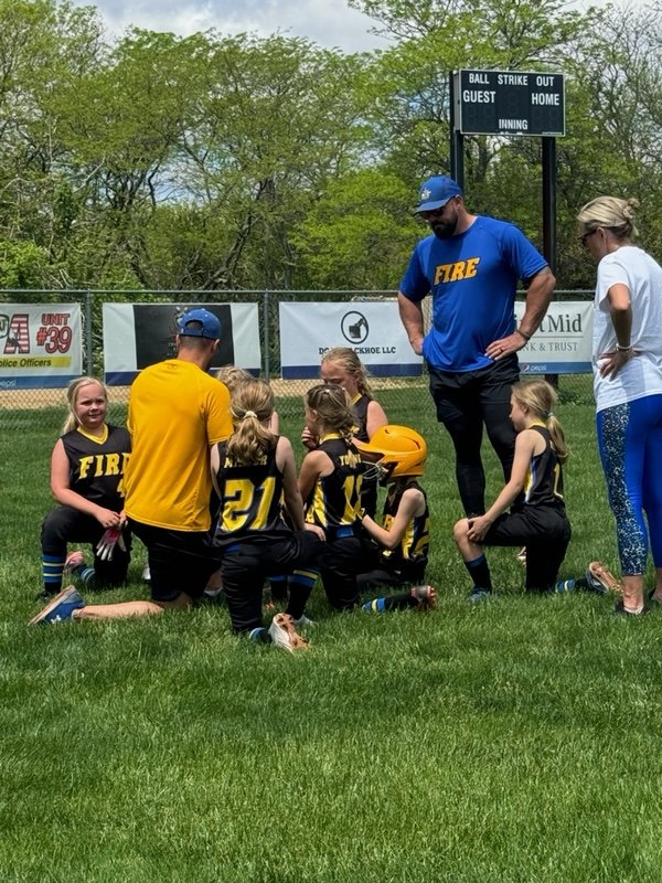 fire_forsyth's tweet photo. 8u Kidd and Osborn got a game in today. Lots of nice hits by both teams. https://t.co/R5FVHLPVFI