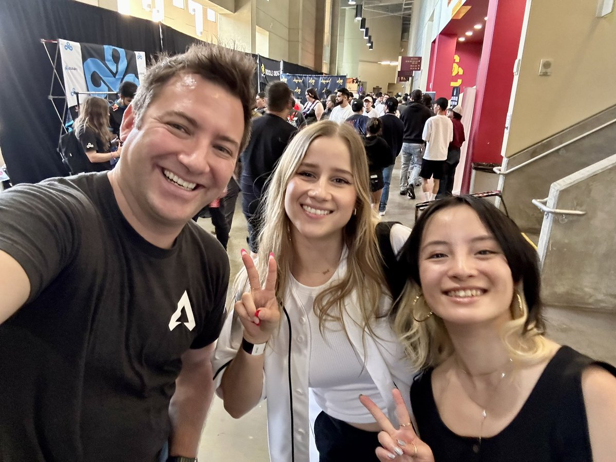 The competitive play is great but seeing my coworkers is 🔥🔥🔥