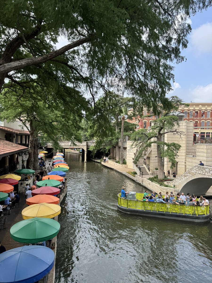 Nour Abdallah (@nourabdalllah) on Twitter photo Wrapping up #AUA24 in San Antonio! I had a blast presenting our work on IsoPSA use in prostate cancer and artificial intelligence in kidney cancer. All thanks to <a href="/cjweight/">Chris Weight</a> <a href="/CleClinicUro/">Cleveland Clinic Urology</a> Wrapping up #AUA24 in San Antonio! I had a blast presenting our work on IsoPSA use in prostate cancer and artificial intelligence in kidney cancer. All thanks to <a href="/cjweight/">Chris Weight</a> <a href="/CleClinicUro/">Cleveland Clinic Urology</a>