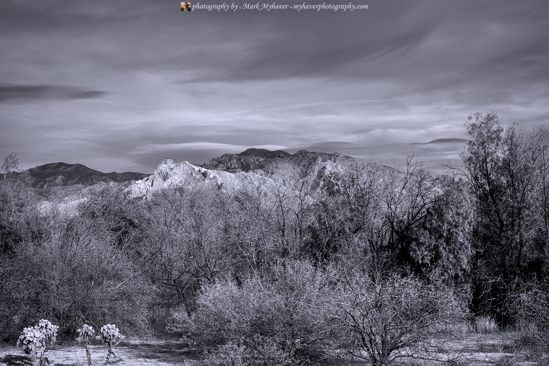 Mountain Cloud Synthesis 25459
Photography by Mark Myhaver 
myhaverphotography.pixels.com/featured/mount… 
#myhaverphotography #mountains #cloud #tucson #arizona