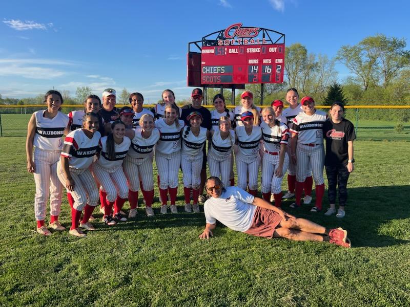 Season ends 10-8 loss to Blackhawk. Too bad the umpires affected the outcome. Girls worked too hard and deserved better. Despite it all,, memories and life long friendships made along the way. Good bye softball. You've been a good companion. @WaubonseeChiefs @WCCchiefsSB