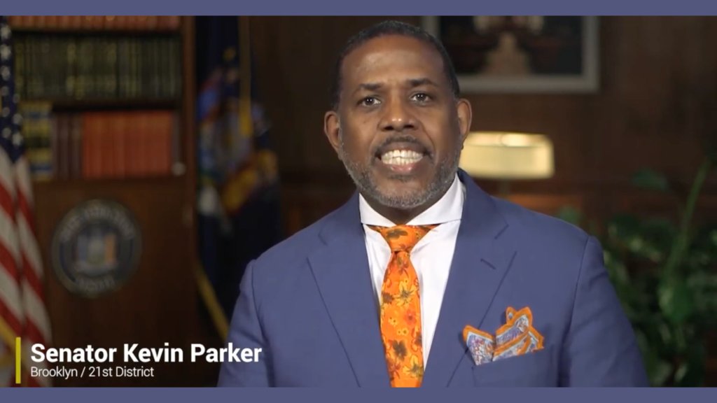 BehizyTweets's tweet image. BREAKING: A New York State Senator that worked to pass the "Adult Survivors Act" which allowed E. Jean Carroll to go after Trump with accusations from 30 years ago now says the law is unconstitutional because a rape lawsuit got filed against him too

You can't make this up