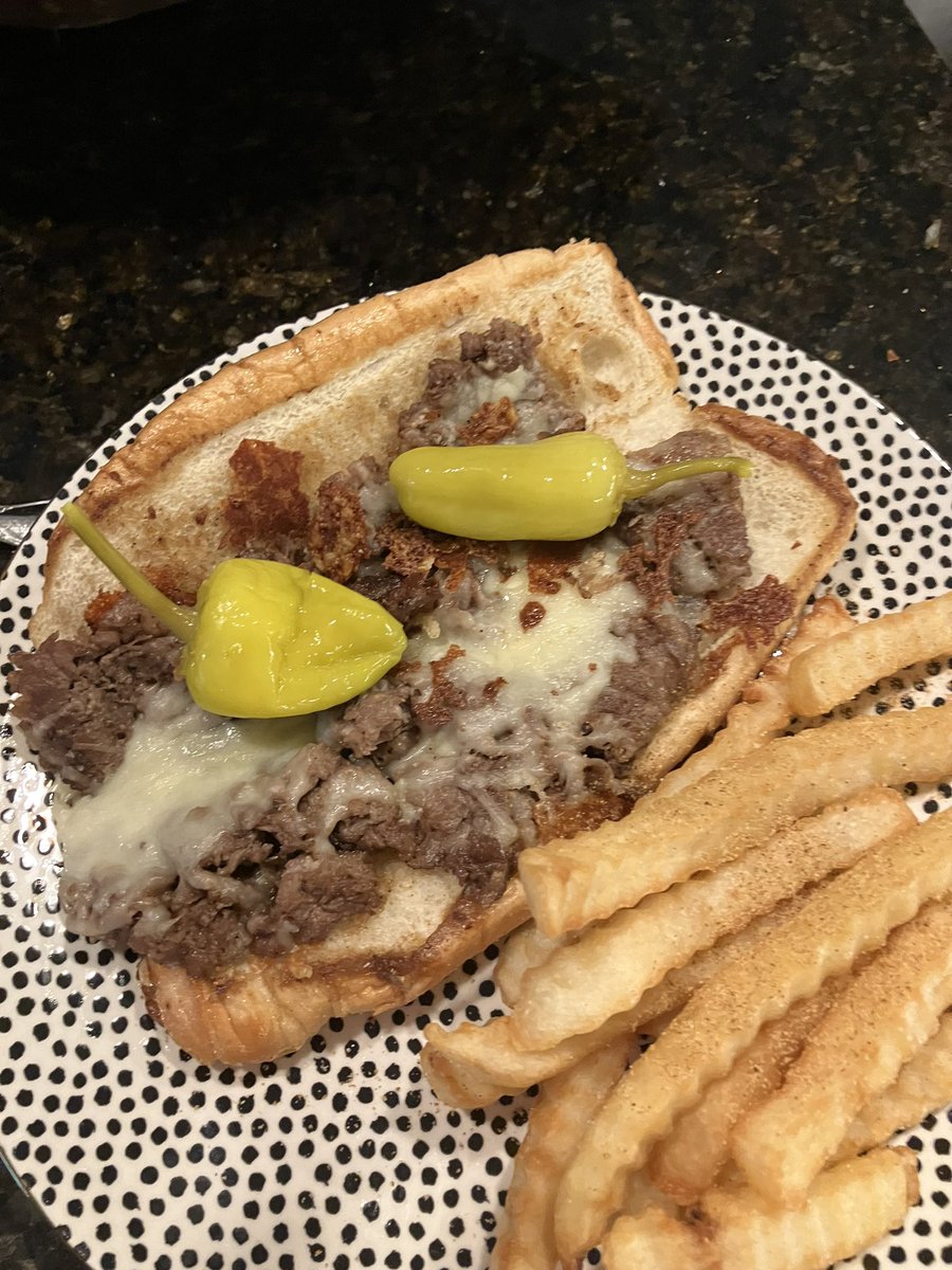 Steak sammiches!