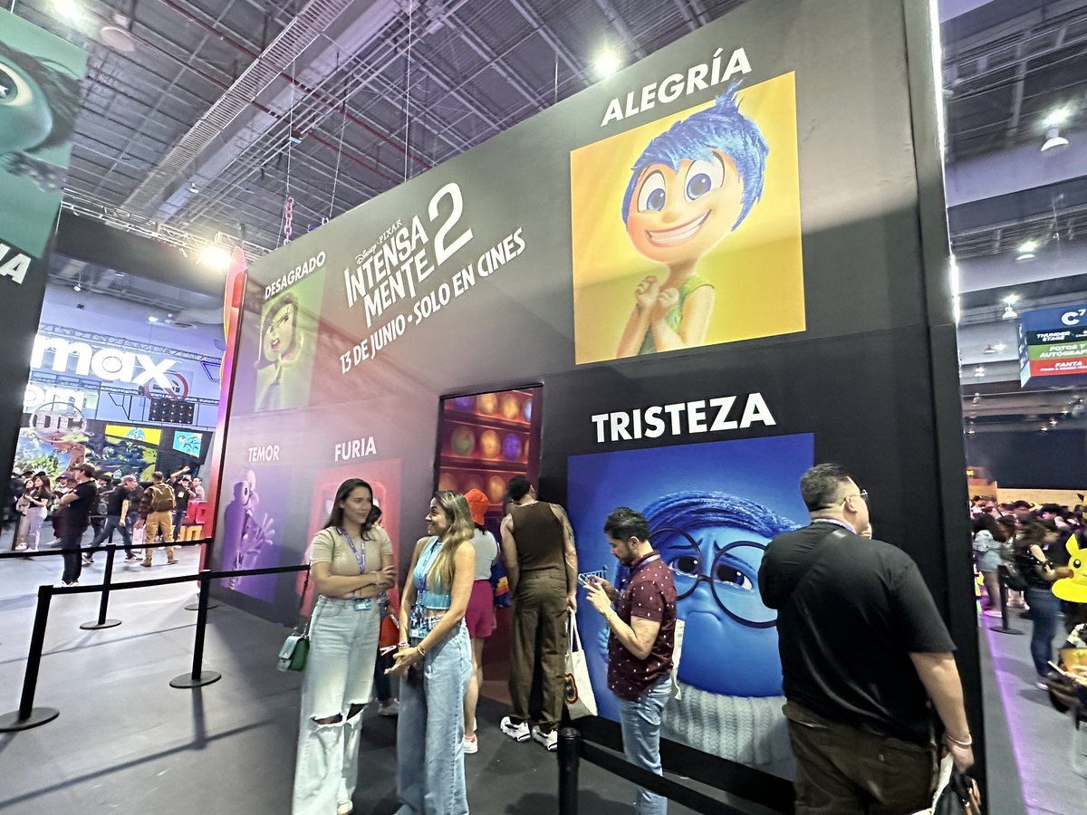 One of the best activations at @CCXPMexico is @DisneyStudios and @pixar’s #insideout2. Huge display and love how they incorporate the memory balls from the movie.