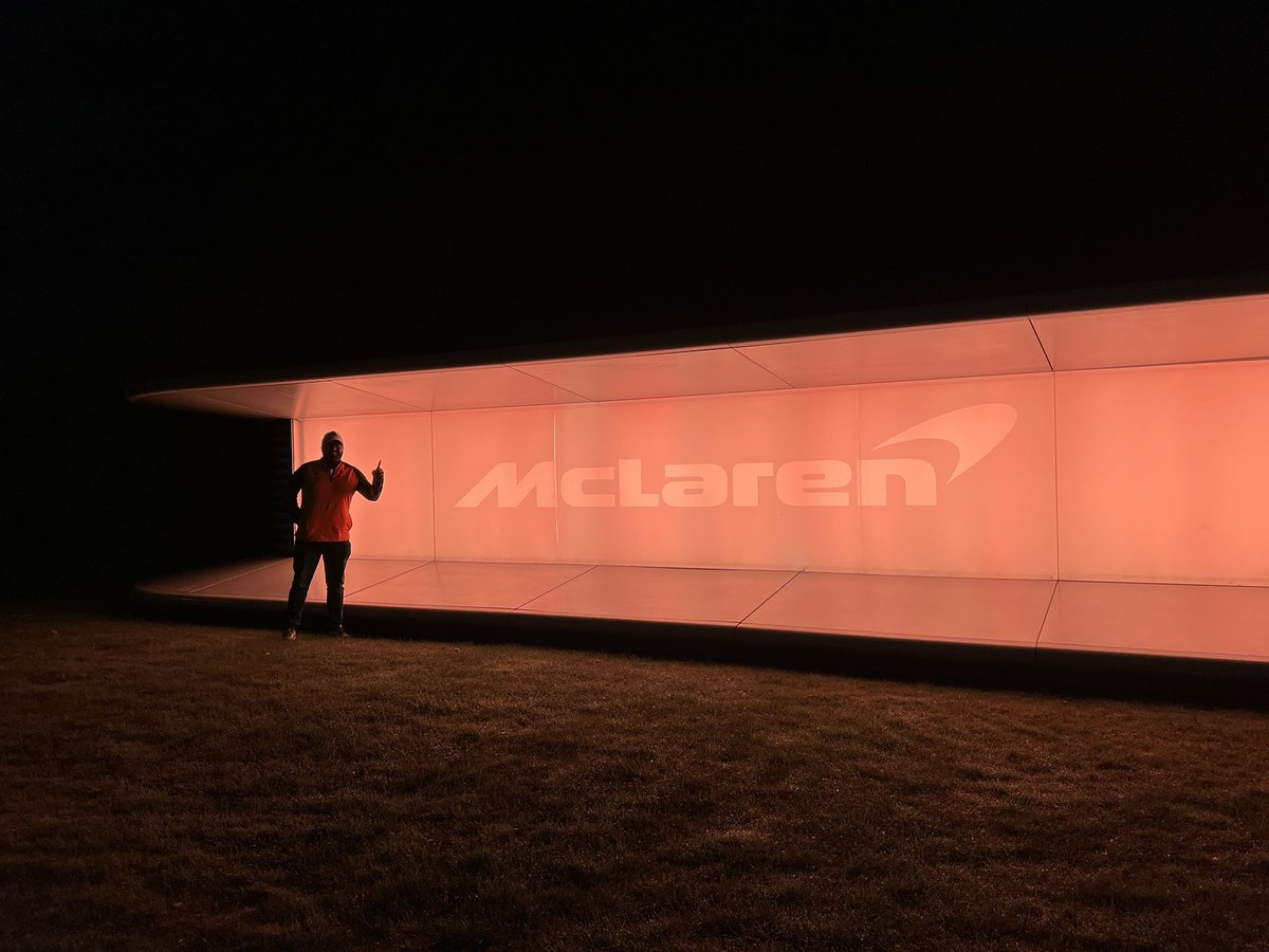 There she is in all its Papaya glory. P1 <a href="/McLarenF1/">McLaren Mastercard Formula 1 Team</a>