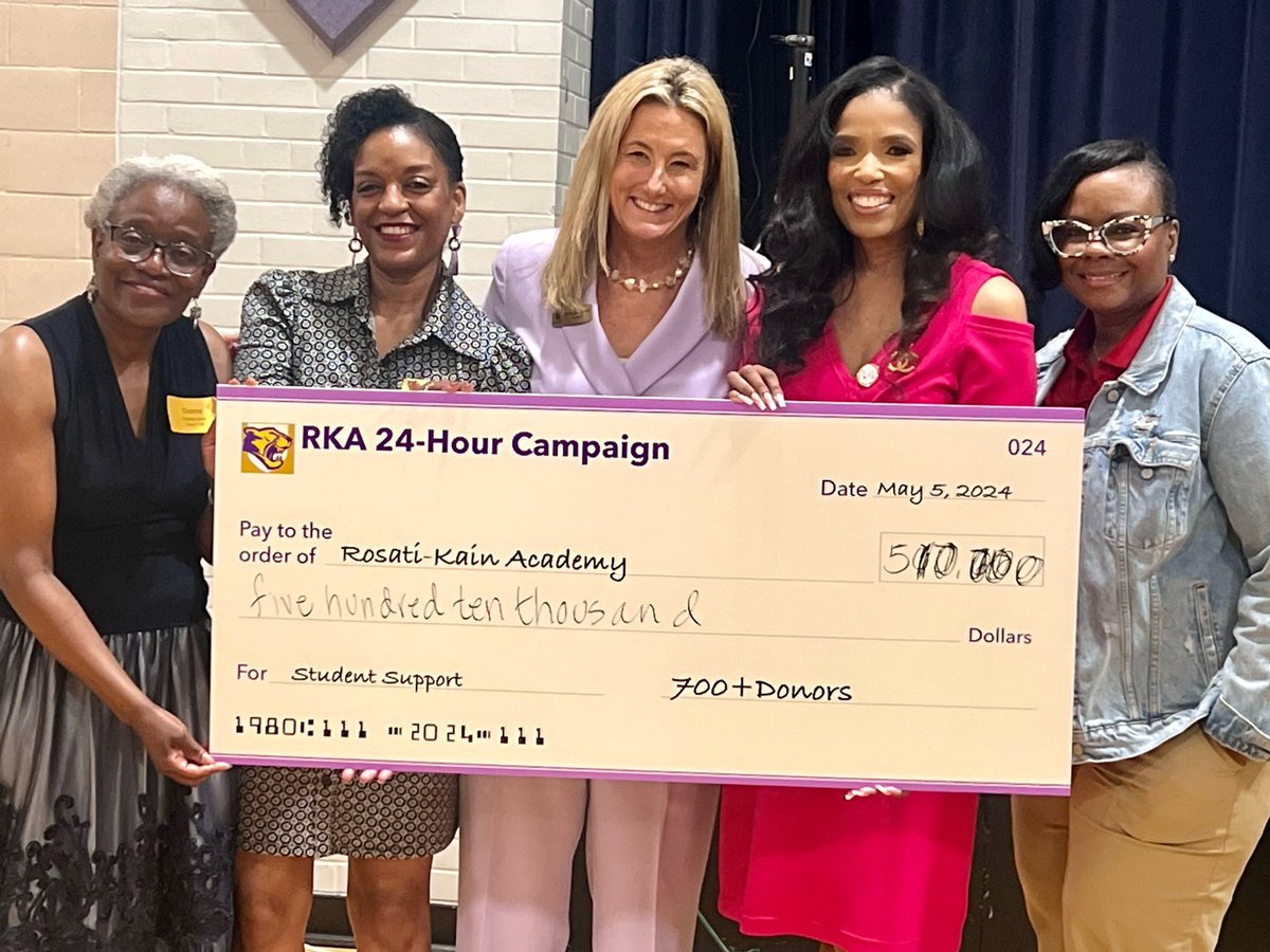 2day was a gr8 day in #StLouis. I was in my hometown 2 deliver the keynote address and 2 help raise money 4 my high school @RosatiKain The archdiocese tried 2 close this 113 year old all girls high school & rather than close, we raised $510k Thx 2 the 700 donors who believe in…