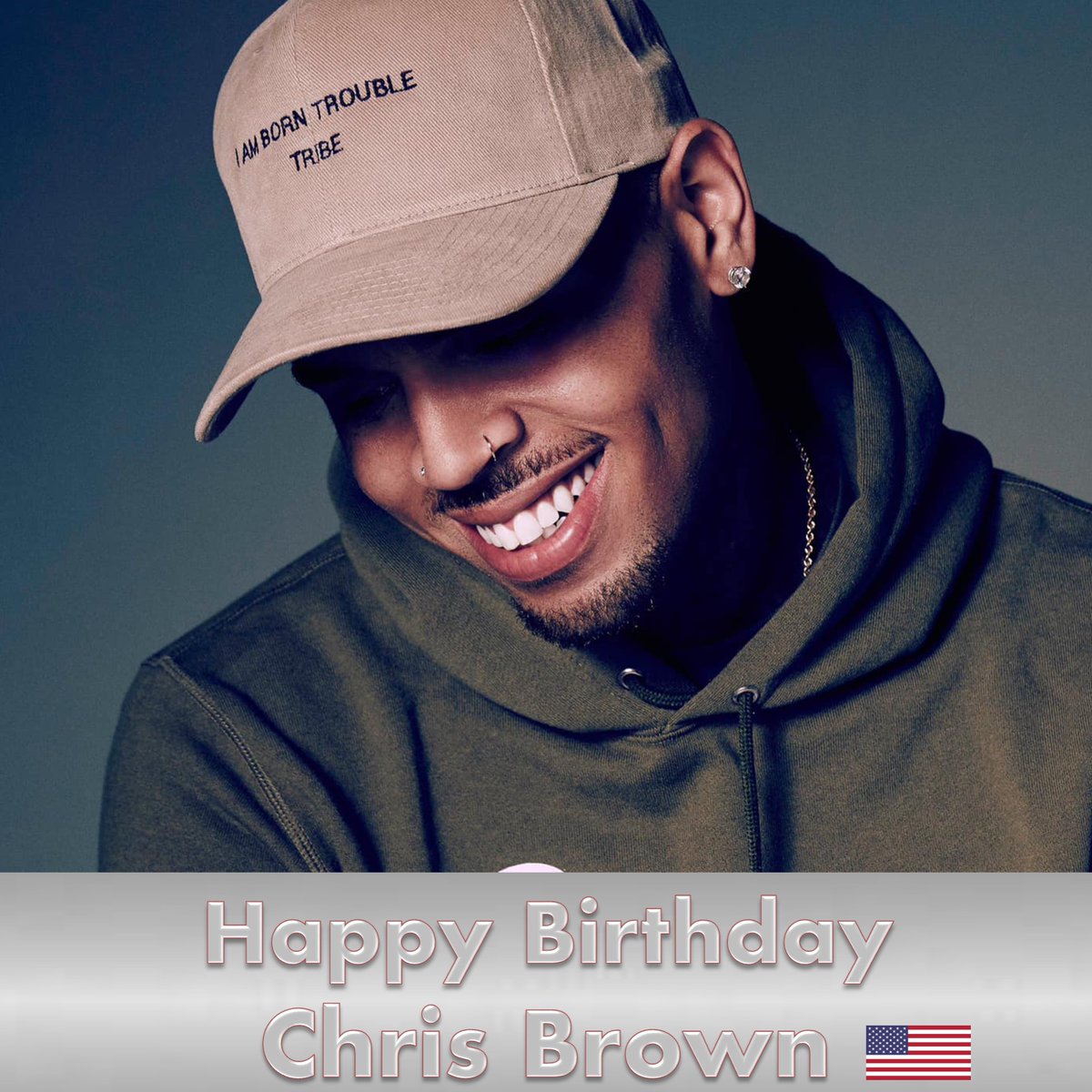 Happy 35th Birthday to the very handsome and multitalented chart-topping, record-breaking Singer, song-writer, rapper, dancer, actor and Global Icon, the One & Only Chris Brown! 👏🎂🎉🌟🐐👑❤️
#ChrisBrown has sold over 221 million certified records worldwide, making him one of…