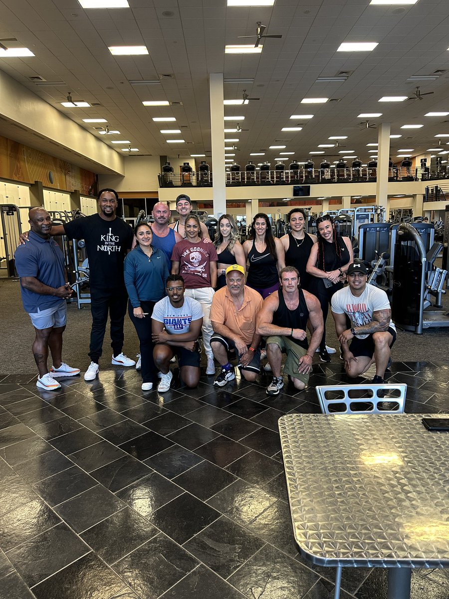 MikeCarter300's tweet photo. Day 2 fitness certification complete! One step closer!
#TheriseofMikeCarter #legacy #orlando #florida #Esportafitness #LAfitness #Eosfitness #fitness #gym #health #personaltrainer #body20 #themonstergroup #monstervapelabs #ngroup #facebook #instagram #linkedin #saltxo #DrCarter #NFPT