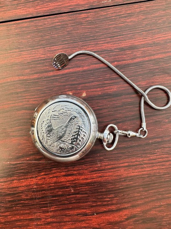 collectibulldog's tweet photo. Check out this Sekonda piece for ££35.00 on #Vinted
#pocketwatch #canecorsa #doglover #silverseller #vinted #amazing https://t.co/5Xb20MfOFy https://t.co/Si5pWvksd9