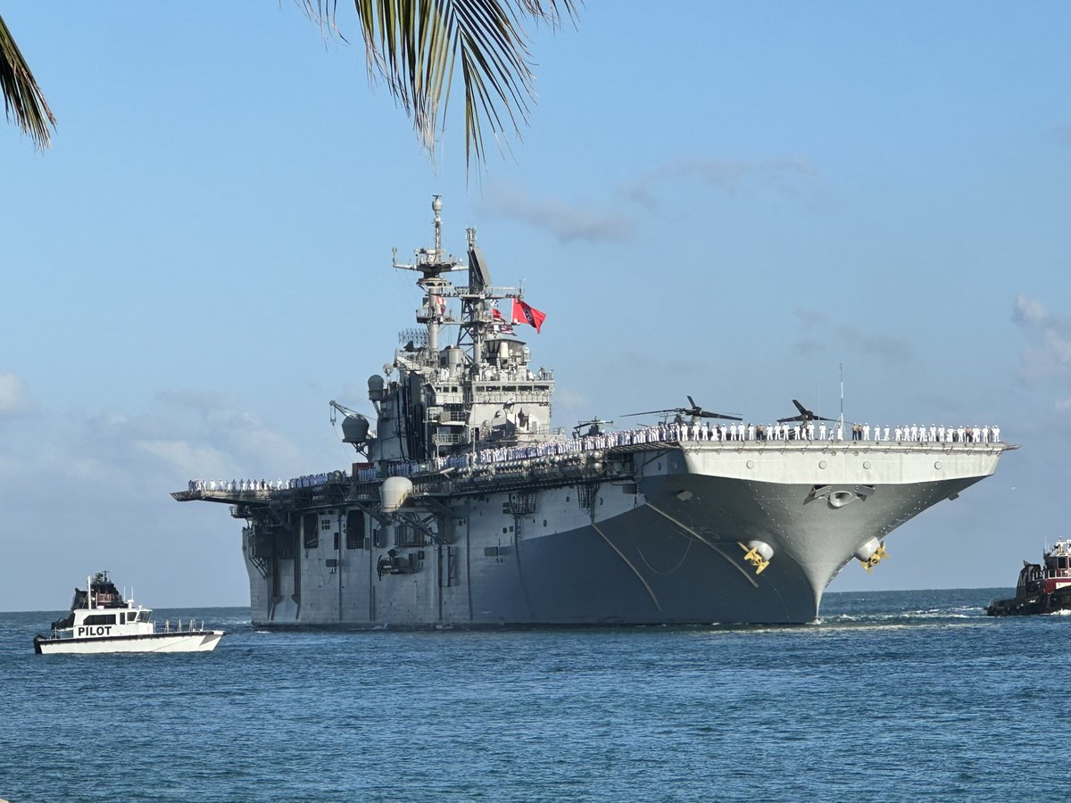 Amphibious assault ship USS Bataan will be open for public tours this week @PortMiami! 

fleetweekmiami.org