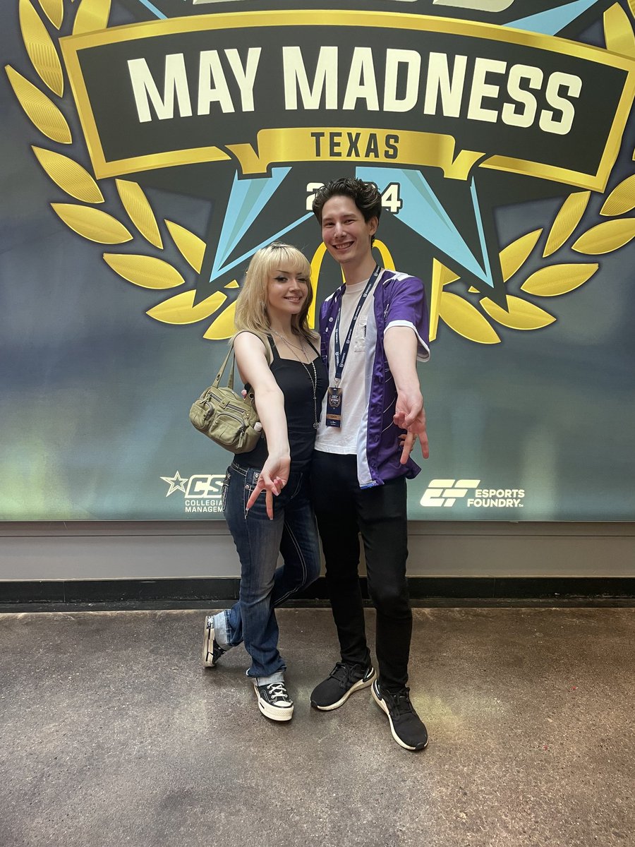 Bye #CECCTexas2024 !!

Had to leave a bit earlier than some but I had an absolute blast working with <a href="/ConverseEsports/">Converse Esports</a> Overwatch this year and seeing the growth leading up to this event

Simon Says Converse will keep growing and dominating the competition