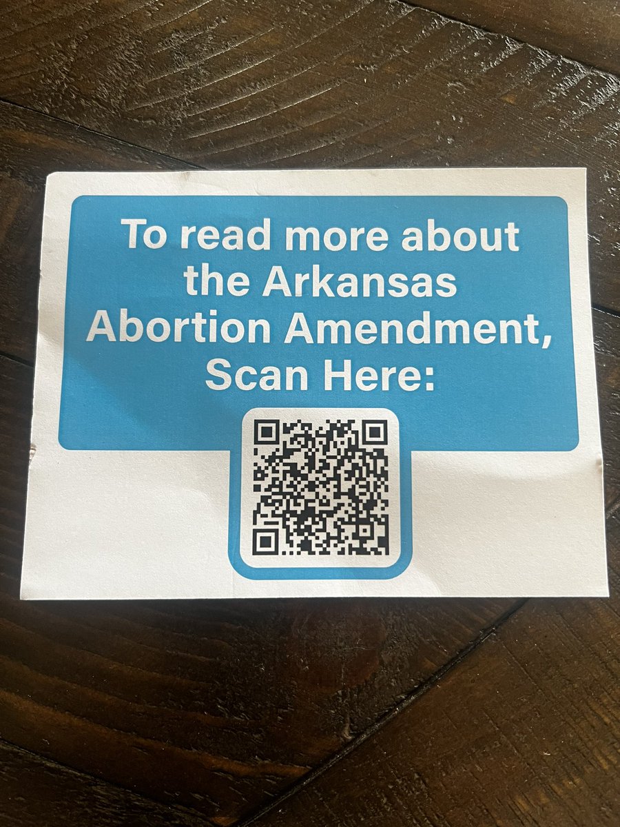 🧵I spoke in Arkansas last night and while driving into the event parking lot, I noticed a woman flagging down every car to “give us more info on the abortion petition.” The QR code on her card took me directly to a drive with misinformation and a “Decline to Sign” sheet.