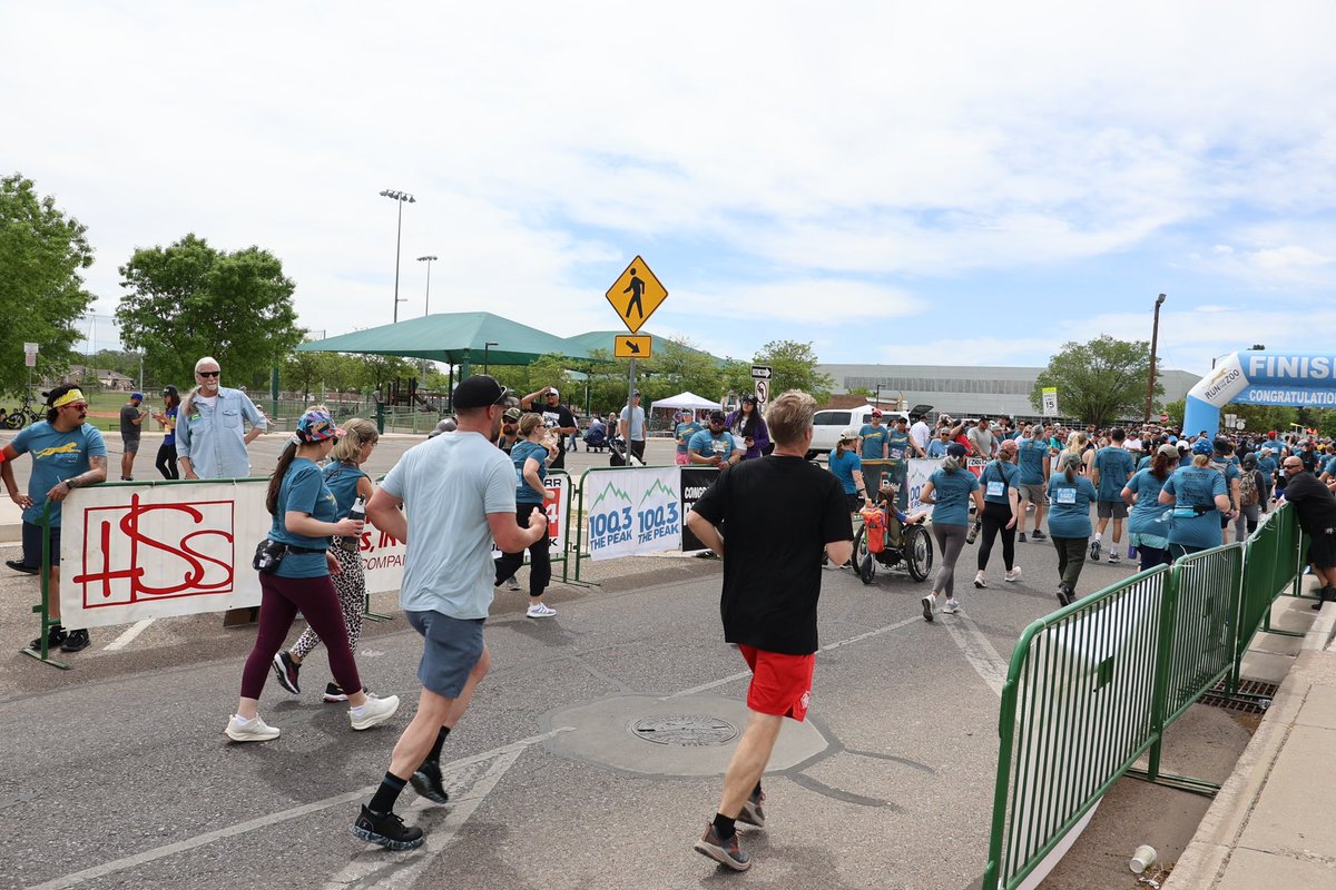 Over 8,000 participants at this year’s Run for the Zoo! Thanks to everyone who supported our incredible @abqbiopark today. #OneAlbuquerque