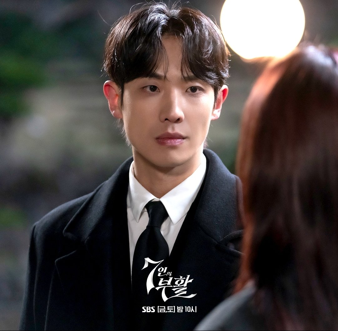 #8  #LeeJoon 🥰