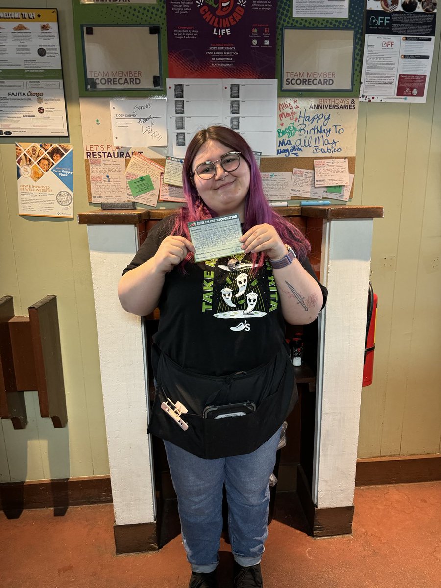 ATL time. Jacy has been with us for one month and is already rocking an 84% Sever attentive and a 1.4% GWAP. As a bartender 85.00% SA and 0.00% GWAP. AMAZING!!
#ChilisTowerRd #makingpeoplefeelspecial ⁦@Chilis⁩ #greatTeamMembers #mountainregion
