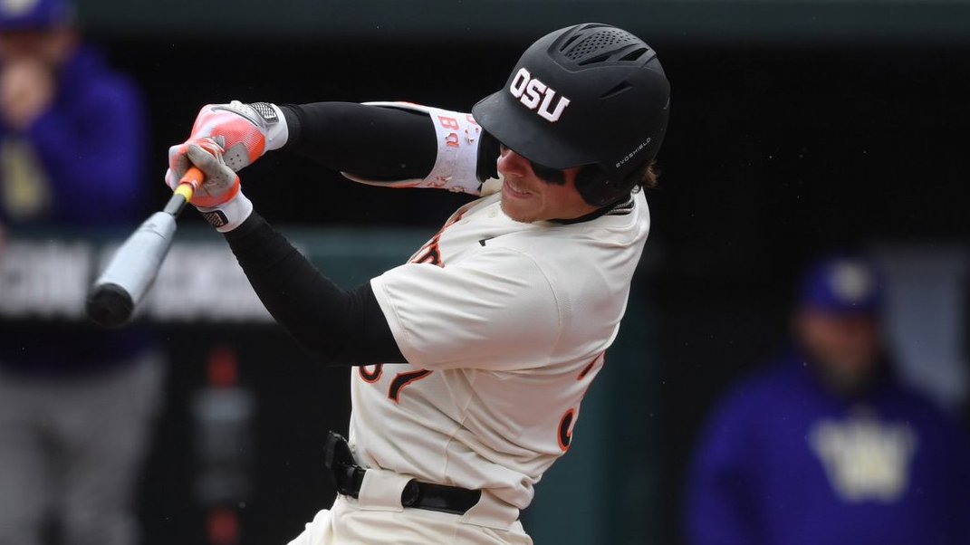 Travis Bazzana broke the Oregon State single-season home run record Sunday. But the No. 2 Draft prospect didn't stop there: atmlb.com/3UNRXbd