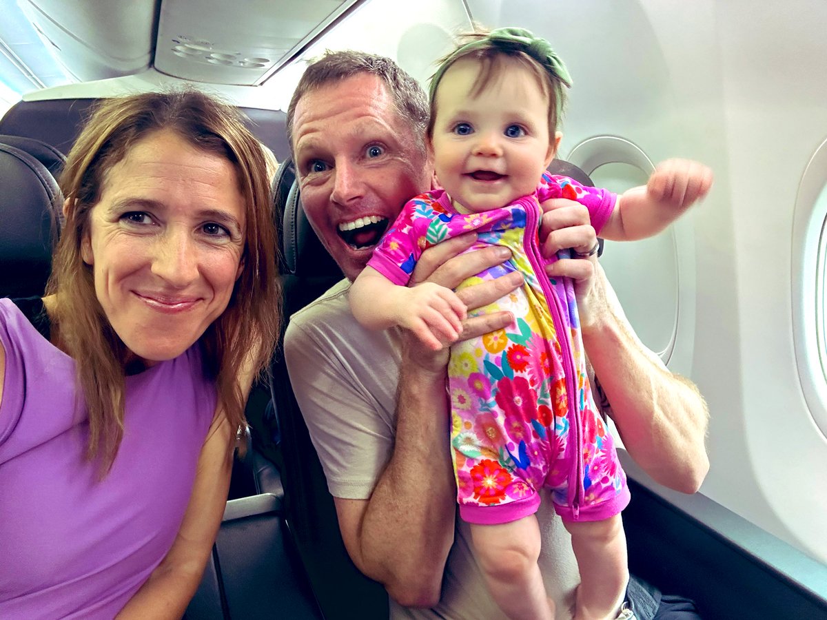 Won the <a href="/PGHMarathon/">Pittsburgh Marathon</a> half this morning in 71:11. My teammate <a href="/BanguriaK/">Marakwetexpress</a> crushed and won the men’s race. My 7 month old daughter was waiting at the finish line. Now we’re trying to get home to our boys! Thanks to Pittsburgh and those that still believe in moms returning to sport.