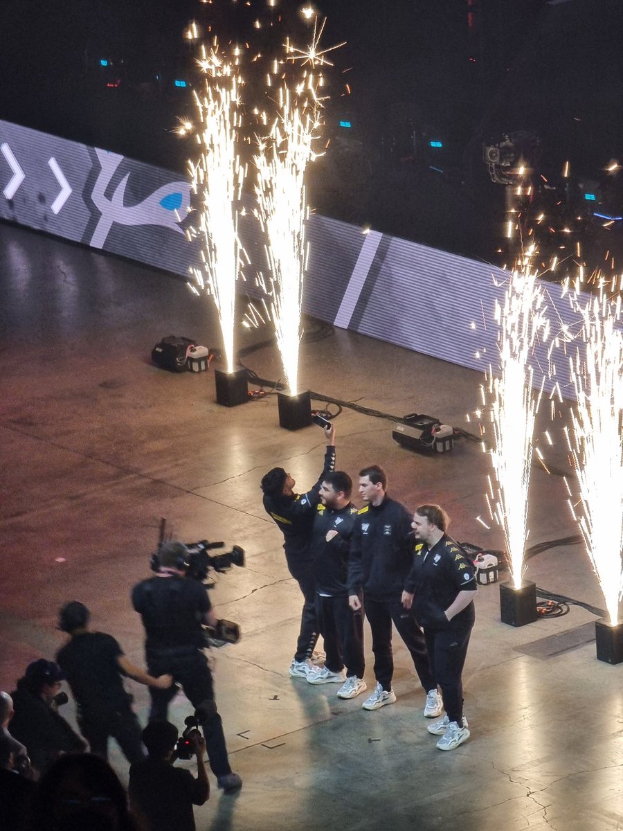 xHeatLifer's tweet photo. So @virtuspro is looking for a coach. https://t.co/73TV8VL9Uf
