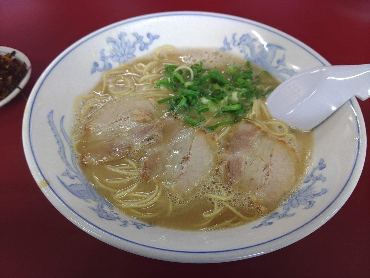 ばかなので朝からこんなの食べてる

コナオトシ
#フロサポラーメン部
#フロサポ博多でなんしようと