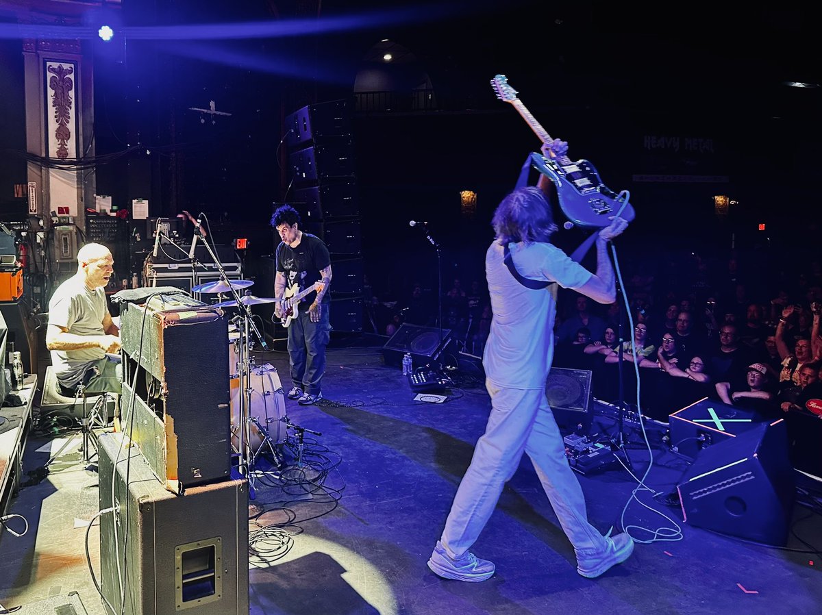 📍Columbus, OH. 05.04.24 Newport Music Hall 📷: @squish108 . . #concertphotography #hardcore #indierock #posthardcore #quicksand #quicksandband #photography #walterschreifels #sergiovega #alancage