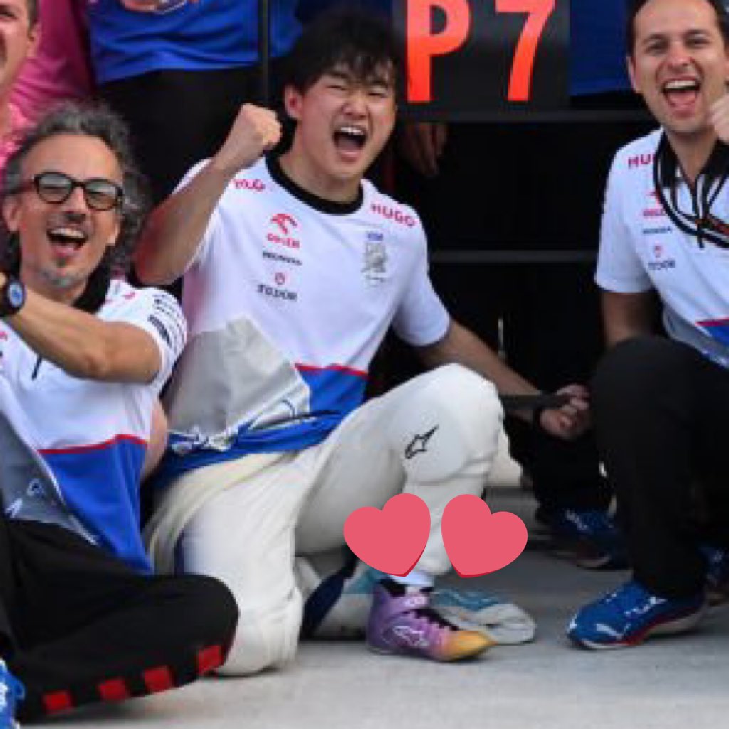 SO PROUD OF THIS MAN!! P7! 

Also noticed his cute wittle rainbow shoes 🥹