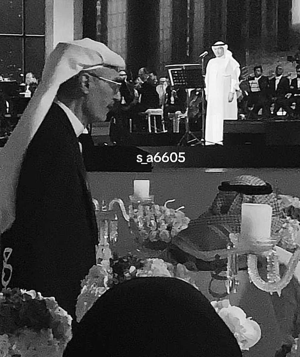 كنّا افترقنا البارحه والبارحه
صارت عمر ليله أبد عيّت تمر 💔