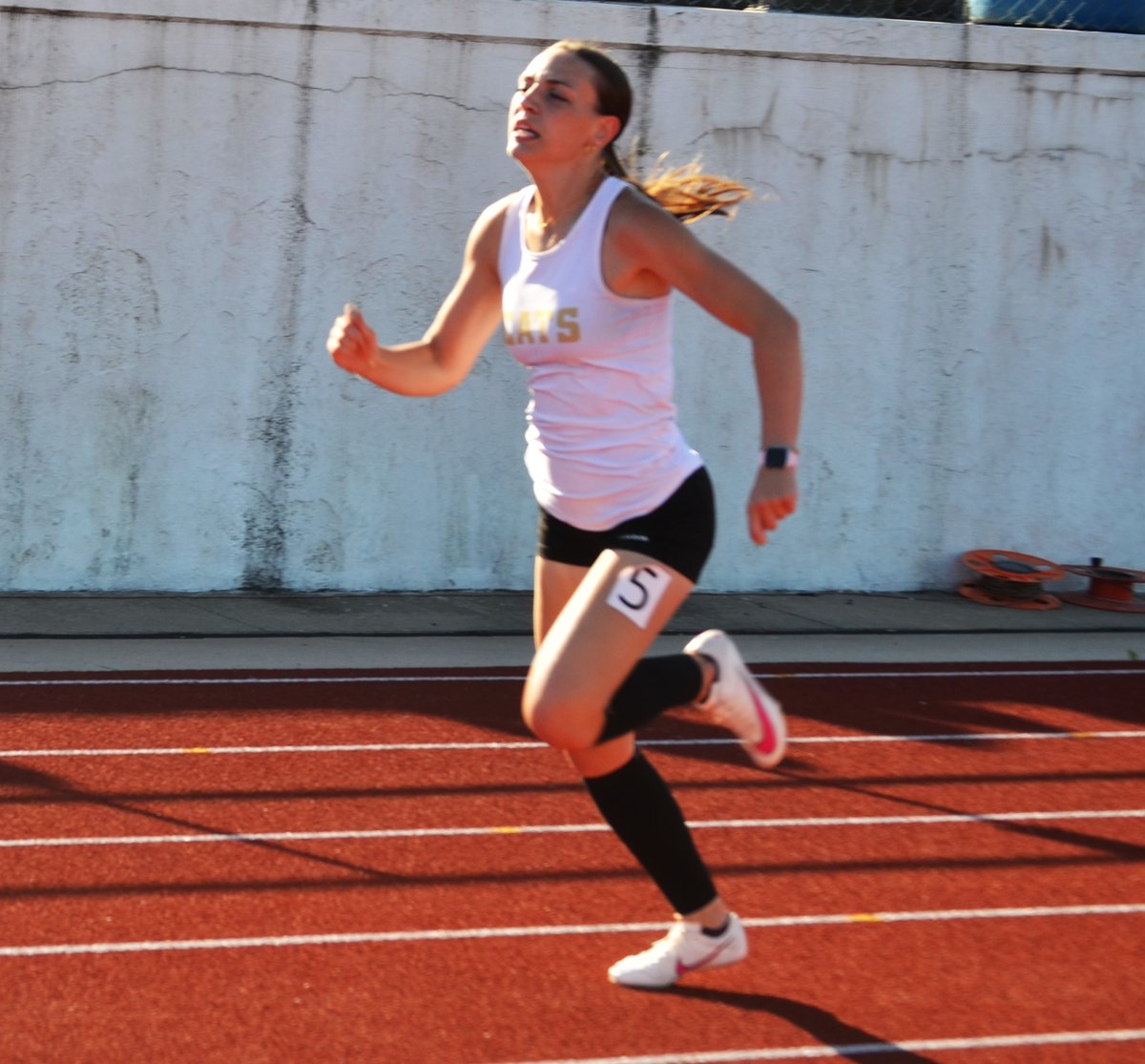 . @TopsportsN's Shawnee County high school girls track and field honor roll. Updated with results from Friday's Joe Schrag City Championship. @HaydenHigh @SeamanTrack @SHHSThunderbird @T_HighAthletics @TWHSTrack @RuralTF @SLHStrackfield ... topsports.news/news/tsn-shawn…