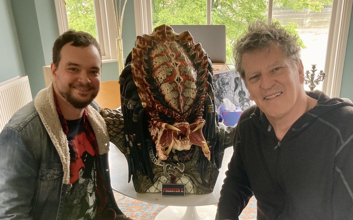 Hanging out with director Stephen Hopkins and a Predator city hunter bust by @CoolProps_PR I repainted. Life is good! #predator2 #entenn #custompaint #dreamscometrue #stanwinston