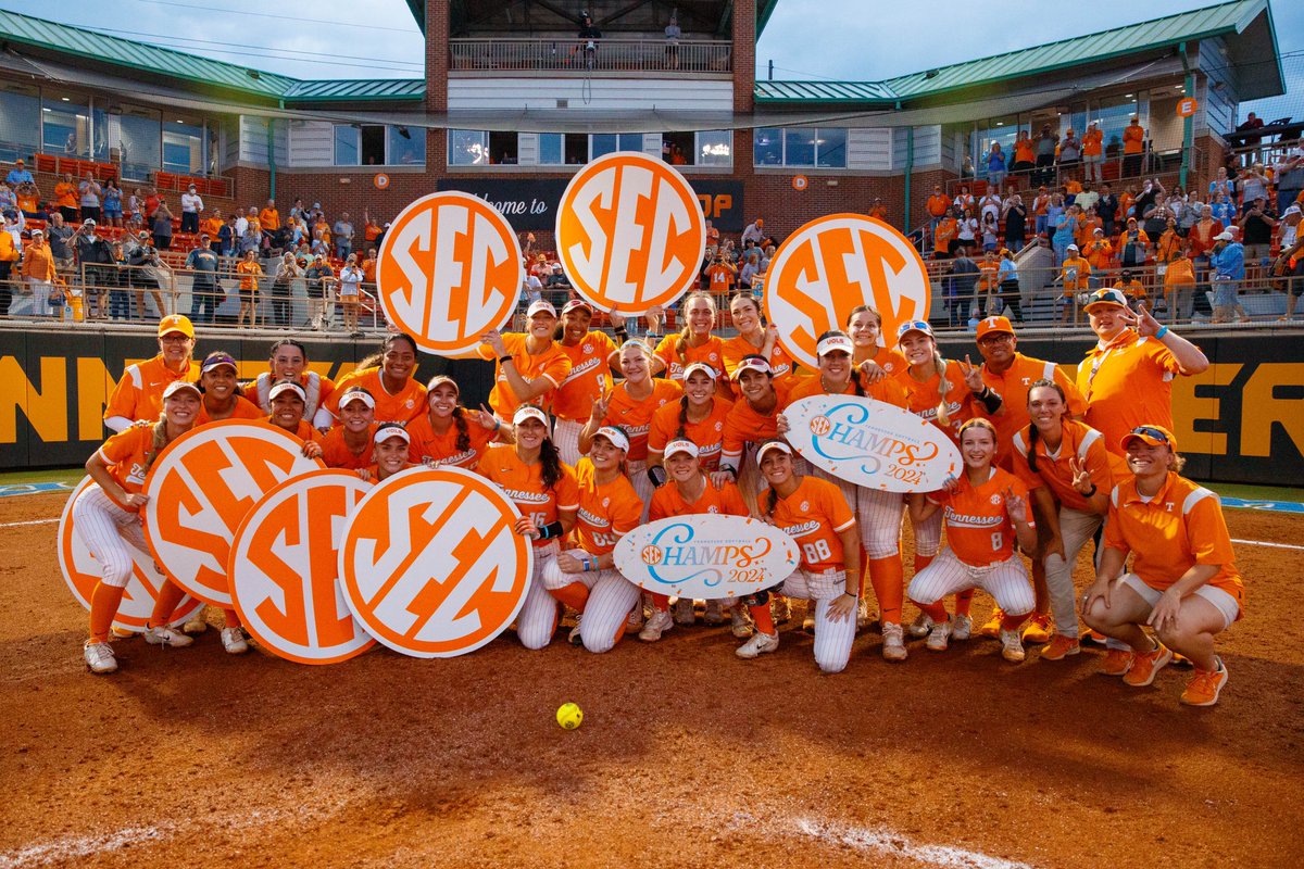 The BEST week! Going to let the photos speak for themselves! 🩵🧡#SECchampions #notdoneyet #seniorday