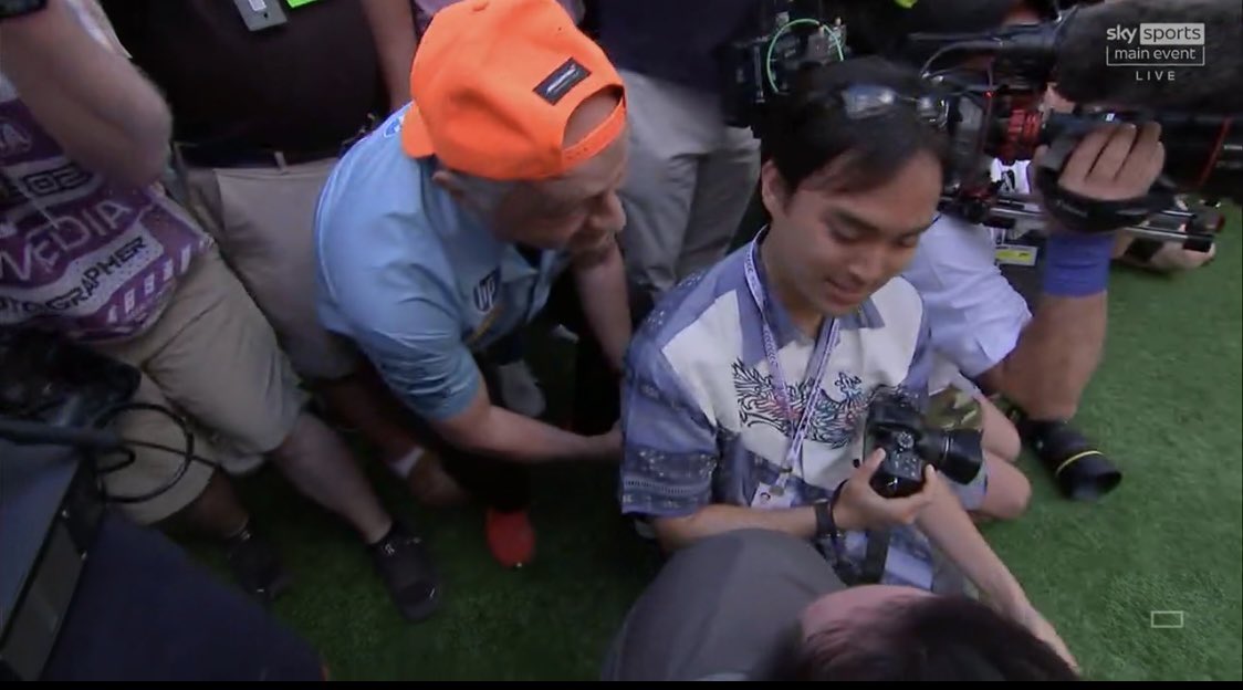nnicolef1's tweet photo. the way he hid waiting for the right moment https://t.co/Ra1zF01iVt