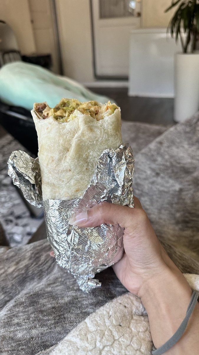 it's sunday which means it's burrito omad day
