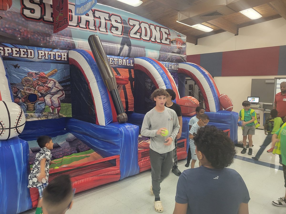 Great time at <a href="/DE_Vikings/">Dulles Elementary</a> Field Day on Friday. <a href="/DHS_Vikings/">Dulles High School</a>